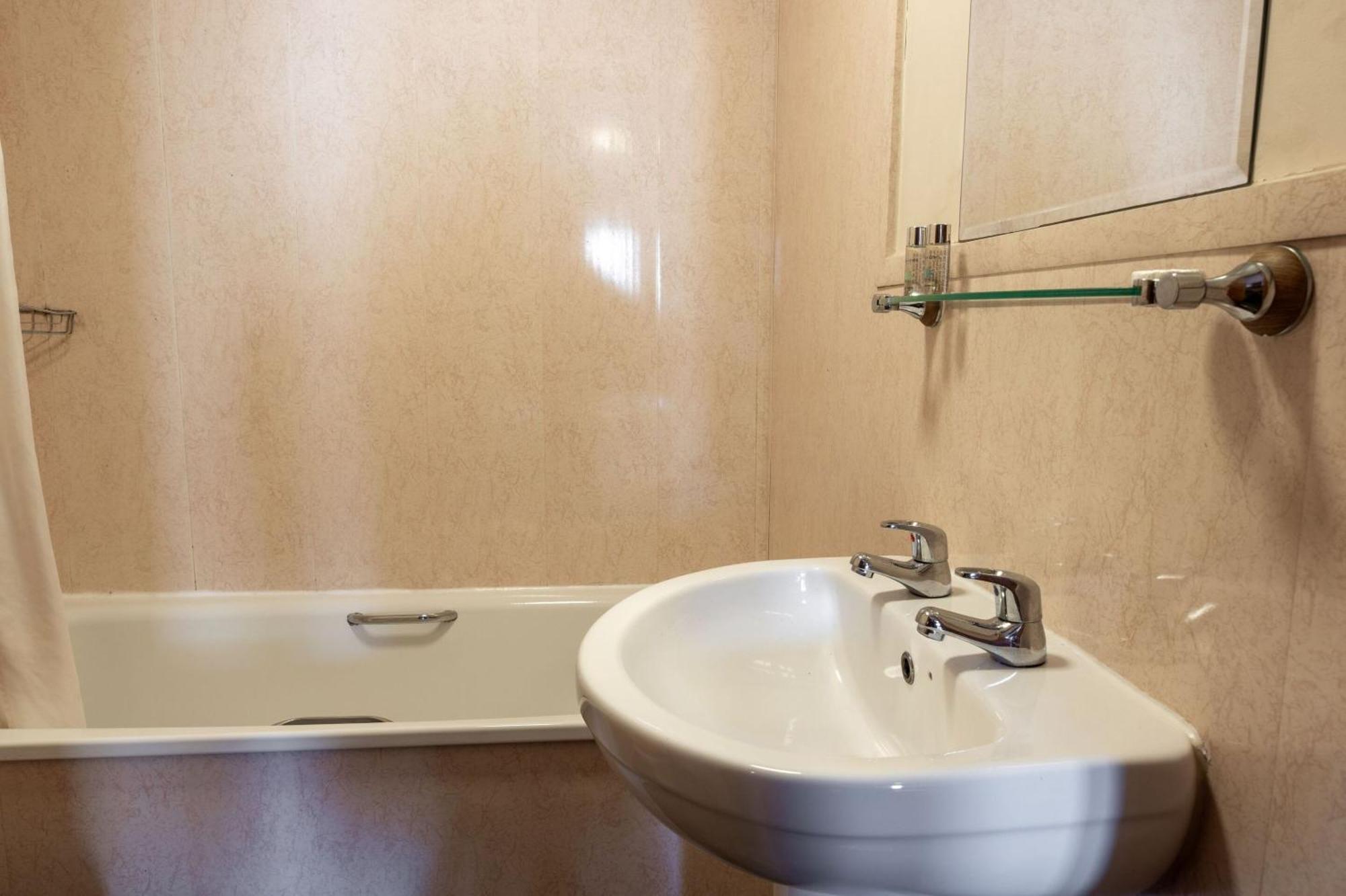 Hotel The Warehouse Yeovil Zimmer foto